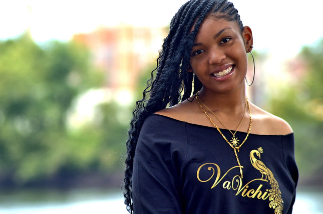 Vavichi Queen Infinite Slouch Raglan Top